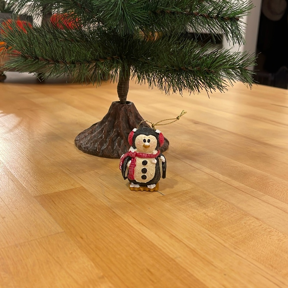 Resin Penguin Ornament